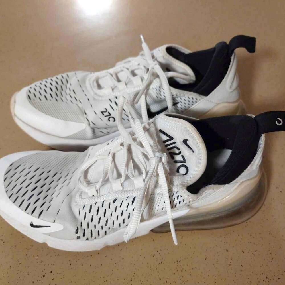 Nike Air Max 270